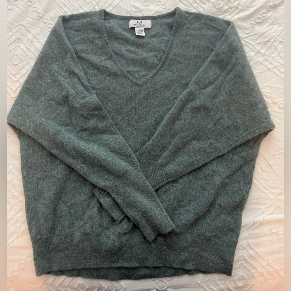 Woman’s Cashmere Sweater
